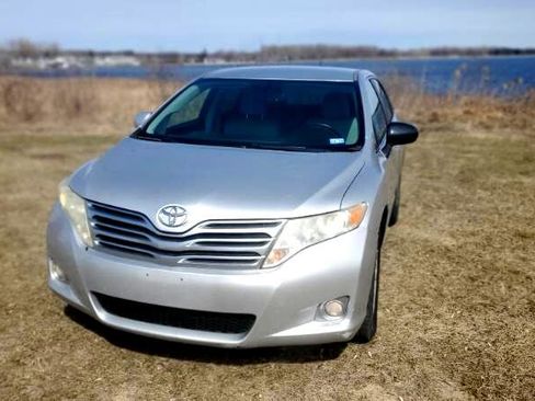 Used 2012 Toyota Venza LE image 15
