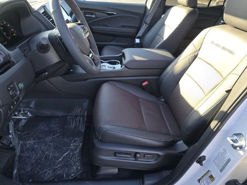 New 2026 Honda Ridgeline Black Edition image 25