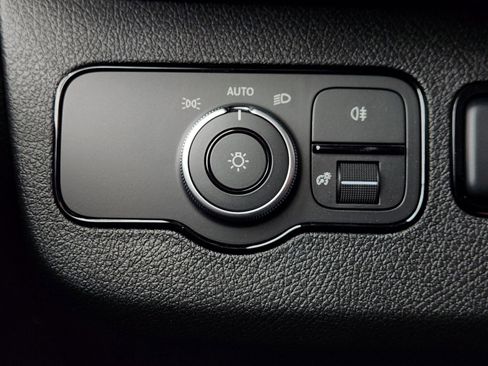 New 2025 Mercedes-Benz Sprinter 2500 image 21