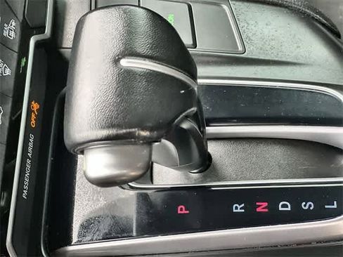 Certified 2018 Honda CR-V Touring image 16