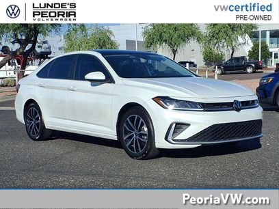 Certified 2025 Volkswagen Jetta SE