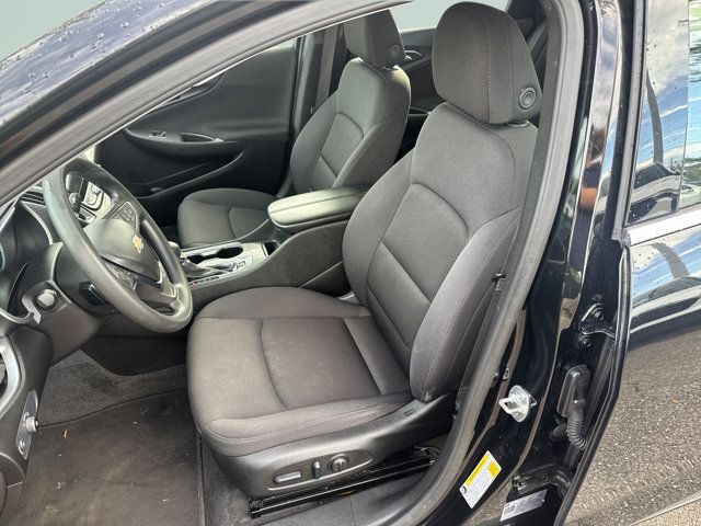 Used 2025 Chevrolet Malibu LT FWD image 24