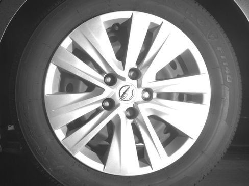 Used 2025 Nissan Sentra S image 14