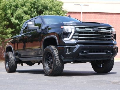 Used 2024 Chevrolet Silverado 2500 High Country w/ Midnight Edition