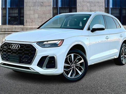 Used 2022 Audi Q5 2.0T Premium Plus image 2
