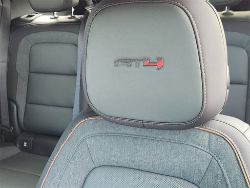 New 2026 GMC Terrain AT4 w/ Technology Package II image 17