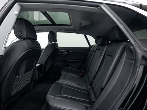 Certified 2023 Audi Q8 Premium w/ Convenience Package AWD/4WD image 18