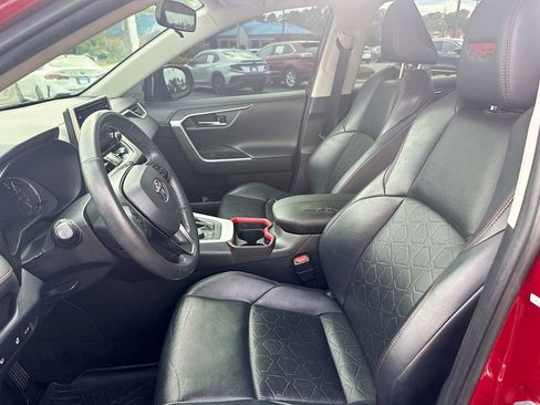 Used 2020 Toyota RAV4 TRD Off-Road w/ TRD Off-Road Weather Package AWD/4WD image 8