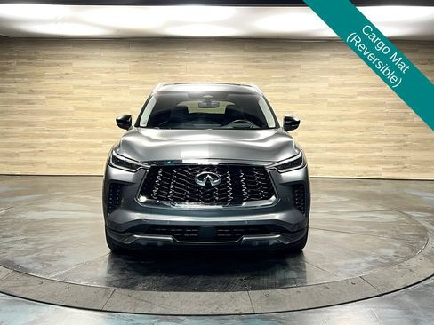 Used 2023 INFINITI QX60 Sensory w/ Vision Package AWD/4WD image 9