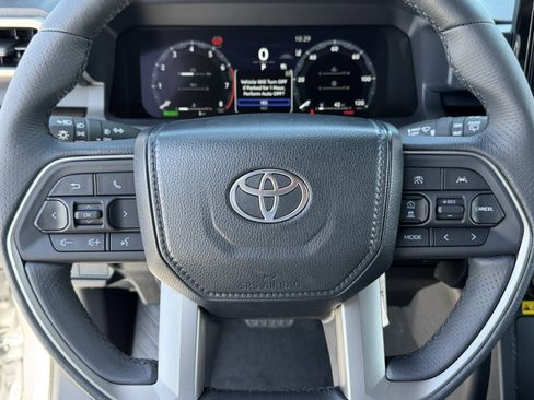New 2026 Toyota 4Runner 4WD image 21