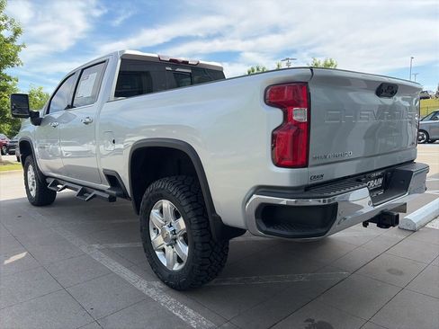 Used 2023 Chevrolet Silverado 2500 LTZ w/ LTZ Convenience Package AWD/4WD image 5