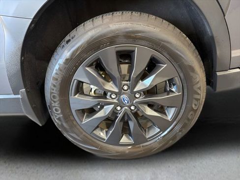 Used 2025 Subaru Outback Onyx Edition XT image 40