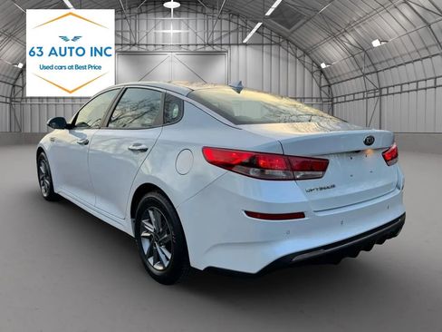 Used 2019 Kia Optima LX image 4