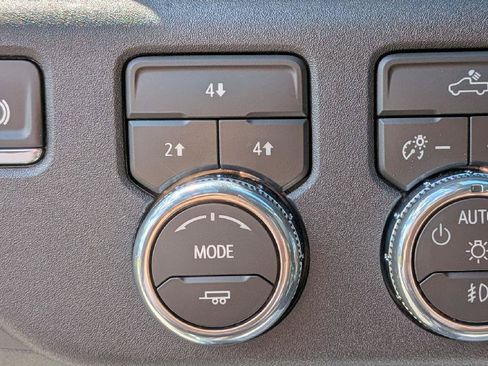 New 2026 GMC Sierra 3500 SLE w/ SLE Convenience Package AWD/4WD image 14