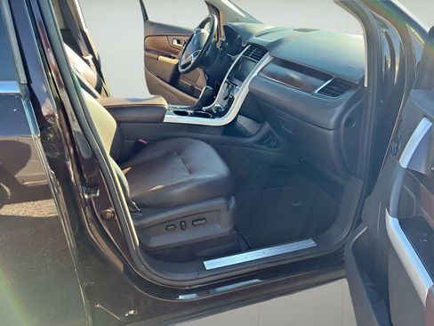 Used 2013 Ford Edge Limited image 18