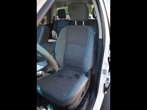 Used 2018 RAM 1500 4x4 Crew Cab w/ Protection Group image 15