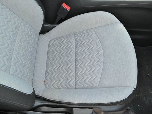 Used 2023 Chevrolet Equinox LS w/ LS Convenience Package image 23