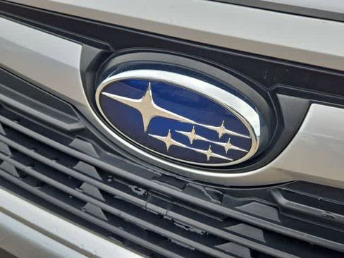 Used 2021 Subaru Forester Premium AWD/4WD image 12