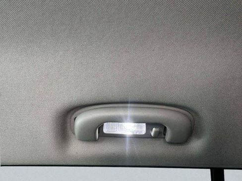 Used 2022 GMC Terrain SLE w/ Driver Convenience Package FWD image 51