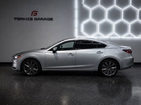 Used 2018 MAZDA MAZDA6 Touring FWD image 5