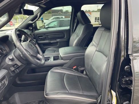 Used 2022 RAM 2500 Limited AWD/4WD image 9
