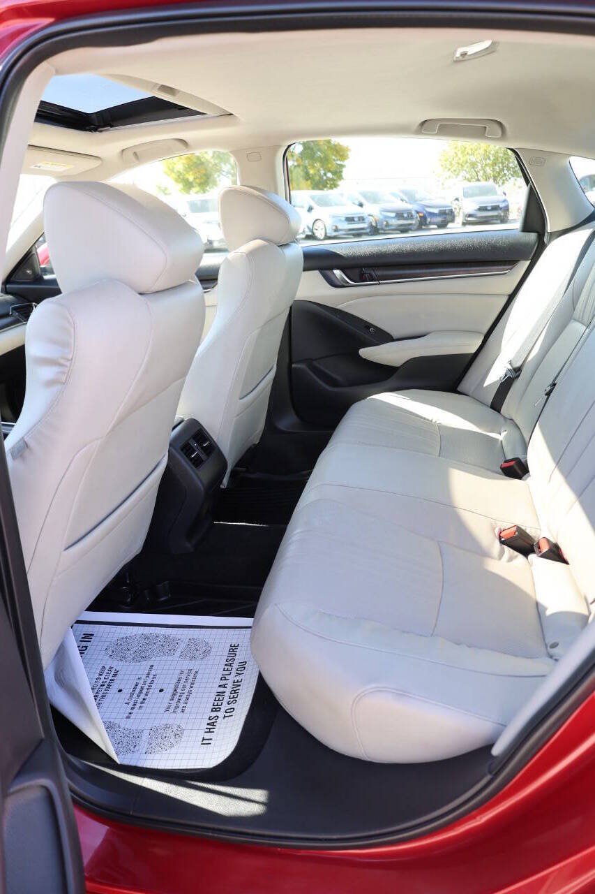 Used 2018 Honda Accord EX-L image 17