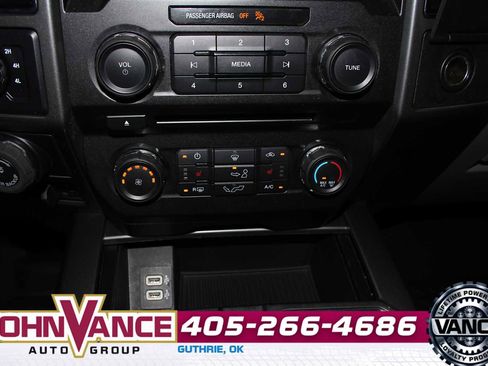 Used 2018 Ford F150 XLT w/ Equipment Group 302A Luxury AWD/4WD image 38