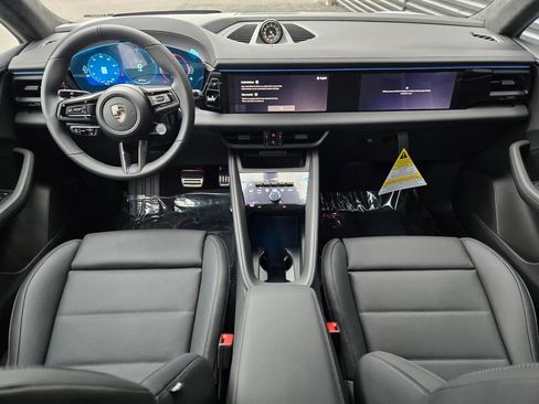 New 2025 Porsche Macan Turbo Electric image 13