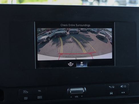 Used 2019 Mercedes-Benz Sprinter 2500 image 35