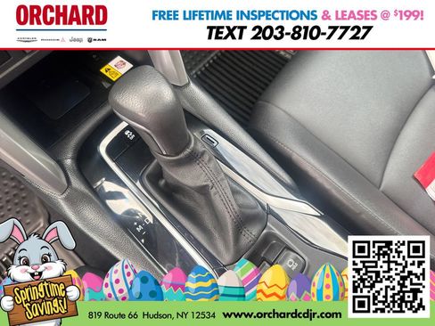 Used 2023 Toyota Corolla Cross XLE w/ Convenience Package AWD/4WD image 22