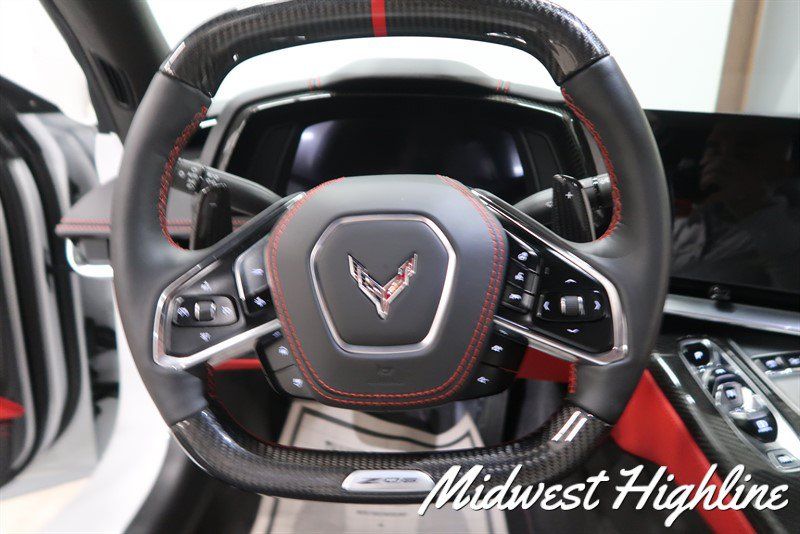 Used 2024 Chevrolet Corvette Z06 w/ Z07 Performance Package RWD image 31