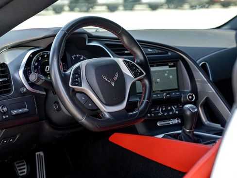 Used 2017 Chevrolet Corvette Grand Sport image 13
