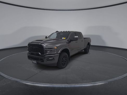 Used 2025 RAM 2500 Limited AWD/4WD image 7