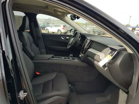 Used 2025 Volvo XC60 T8 Plus w/ Protection Package Premier image 19
