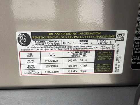 Used 2023 Land Rover Range Rover Velar R-Dynamic S image 55