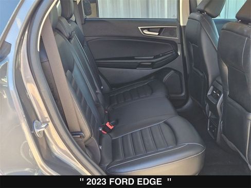 Used 2023 Ford Edge SEL w/ Convenience Package image 26