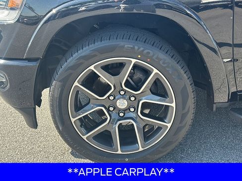 Used 2019 RAM 1500 Laramie AWD/4WD image 11