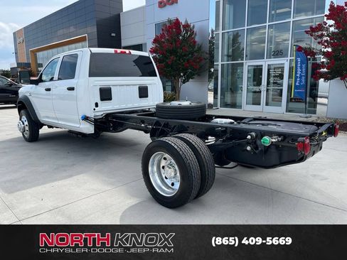 New 2026 RAM 5500 Tradesman w/ Chrome Appearance Group AWD/4WD image 15