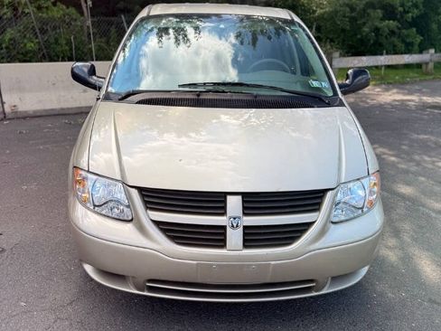 Used 2007 Dodge Caravan SXT FWD image 8