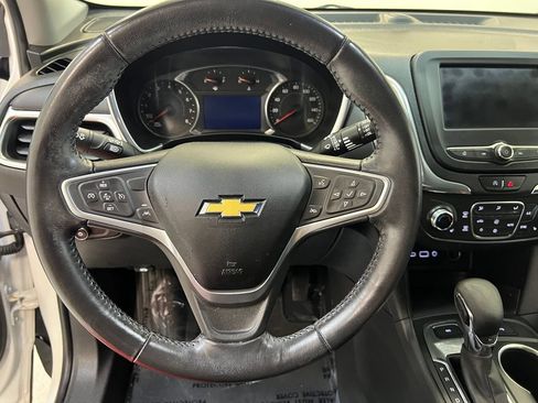 Used 2022 Chevrolet Equinox LT AWD/4WD image 19