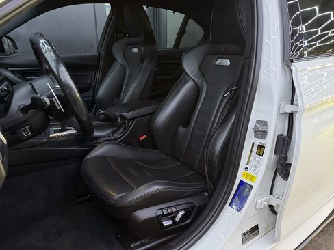 Used 2017 BMW M3 RWD image 15