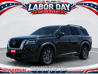 Used 2024 Nissan Pathfinder SV