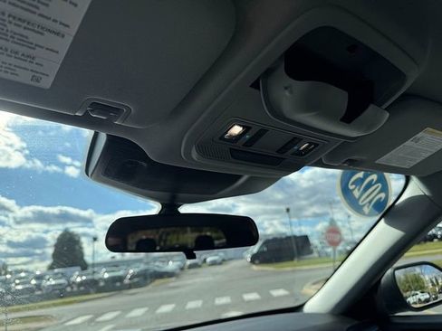 Used 2023 Ford Explorer XLT w/ Equipment Group 202A image 20