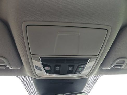 Used 2025 Acura MDX w/ Technology Package FWD image 44
