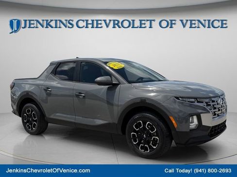 Used 2022 Hyundai Santa Cruz SEL FWD image 1