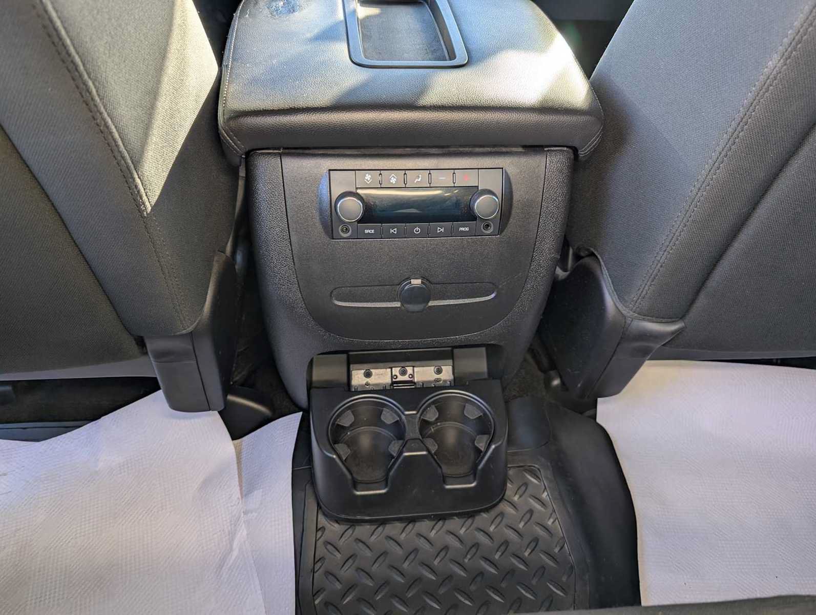 Used 2012 Chevrolet Suburban LS w/ Convenience Package 1 AWD/4WD image 20