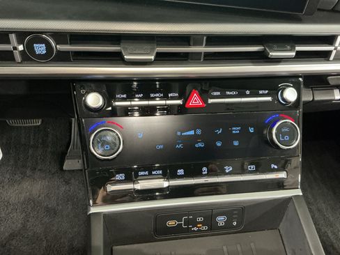 Certified 2024 Hyundai Santa Fe SEL AWD/4WD image 9