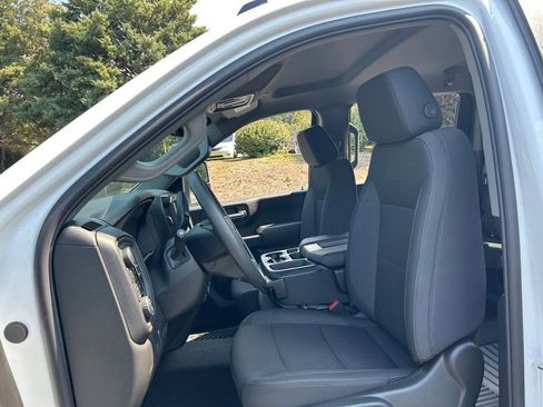 New 2026 Chevrolet Silverado 2500 Custom w/ Custom Value Package image 32