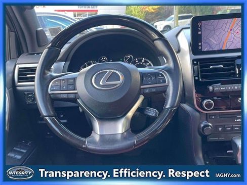 Used 2022 Lexus GX 460 Premium image 14