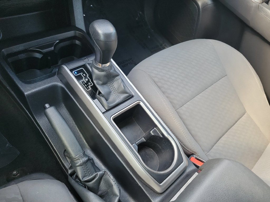 Certified 2023 Toyota Tacoma SR5 AWD/4WD image 18